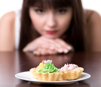 How to Tell the Difference Between Hunger and Cravings?